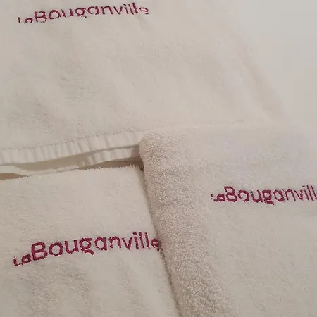 La Bouganville Apartment *