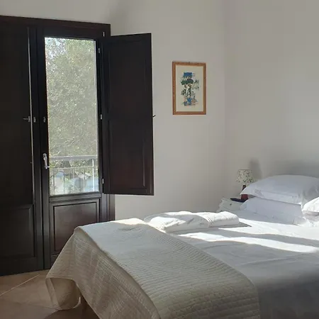 La Bouganville * Mola di Bari