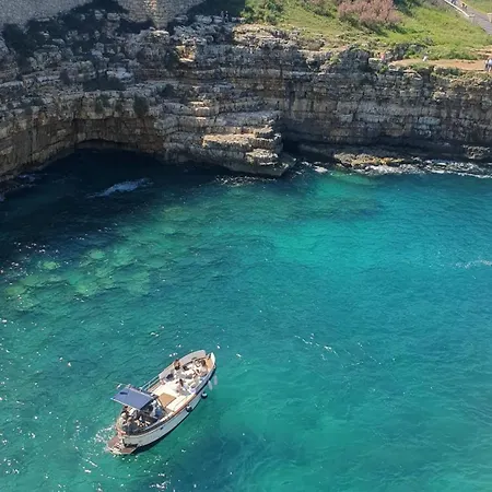 La Bouganville * Mola di Bari